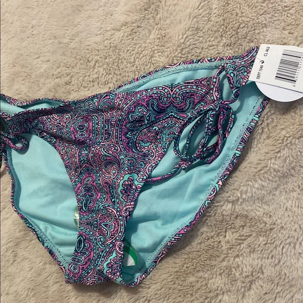 Hot Water stylish paisley